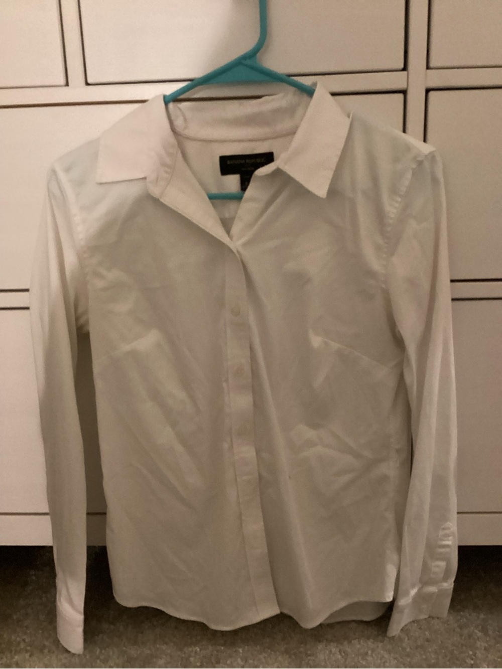 Banana Republic White Long-Sleeve Button-Down Shirt